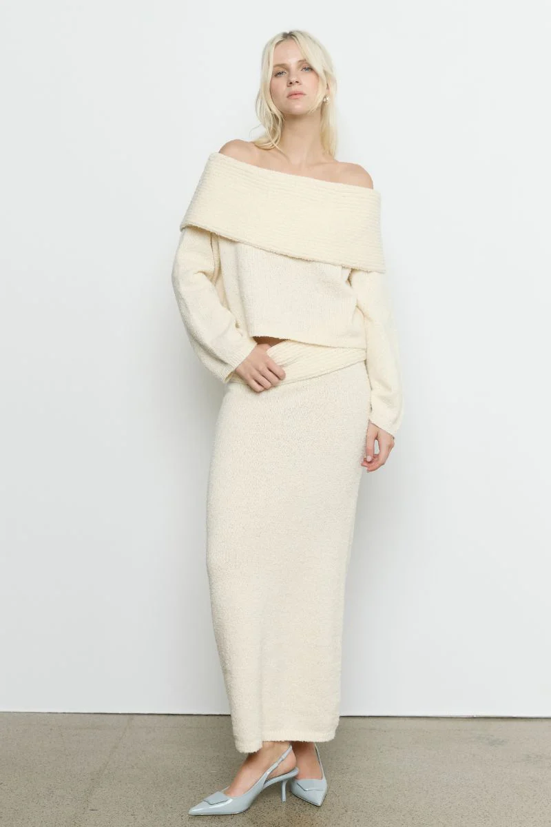SANNA OFF SHOULDER SWEATER - CREAM - Image 3