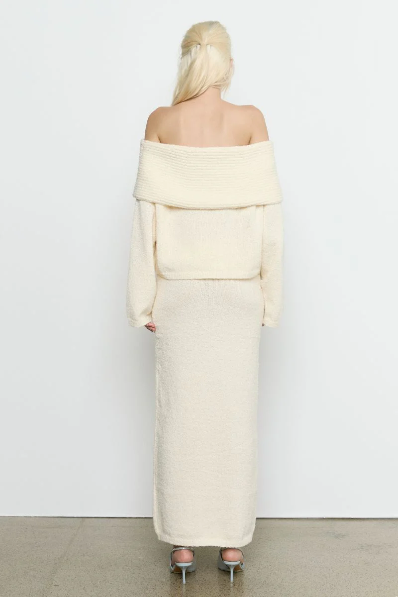 SANNA OFF SHOULDER SWEATER - CREAM - Image 4